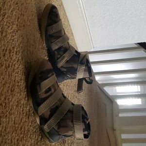 Nike lebron soldier11 camo